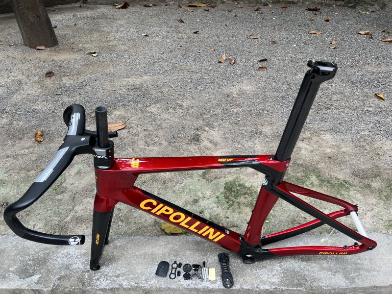 Cipollini RB1K AD.ONE カーボン ロード自転車フレーム レッド